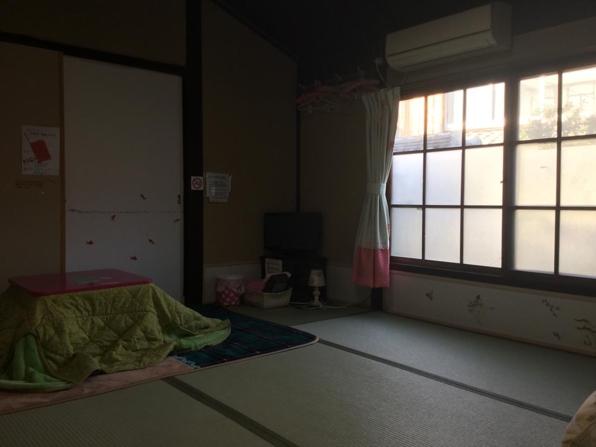 Oyajino Umi Bed & Breakfast Naoshima Dış mekan fotoğraf