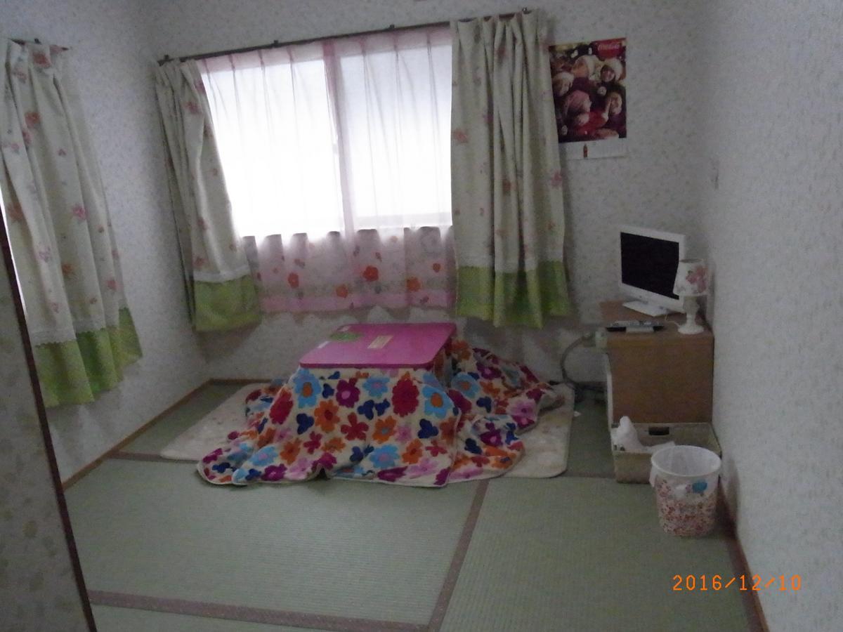 Oyajino Umi Bed & Breakfast Naoshima Dış mekan fotoğraf