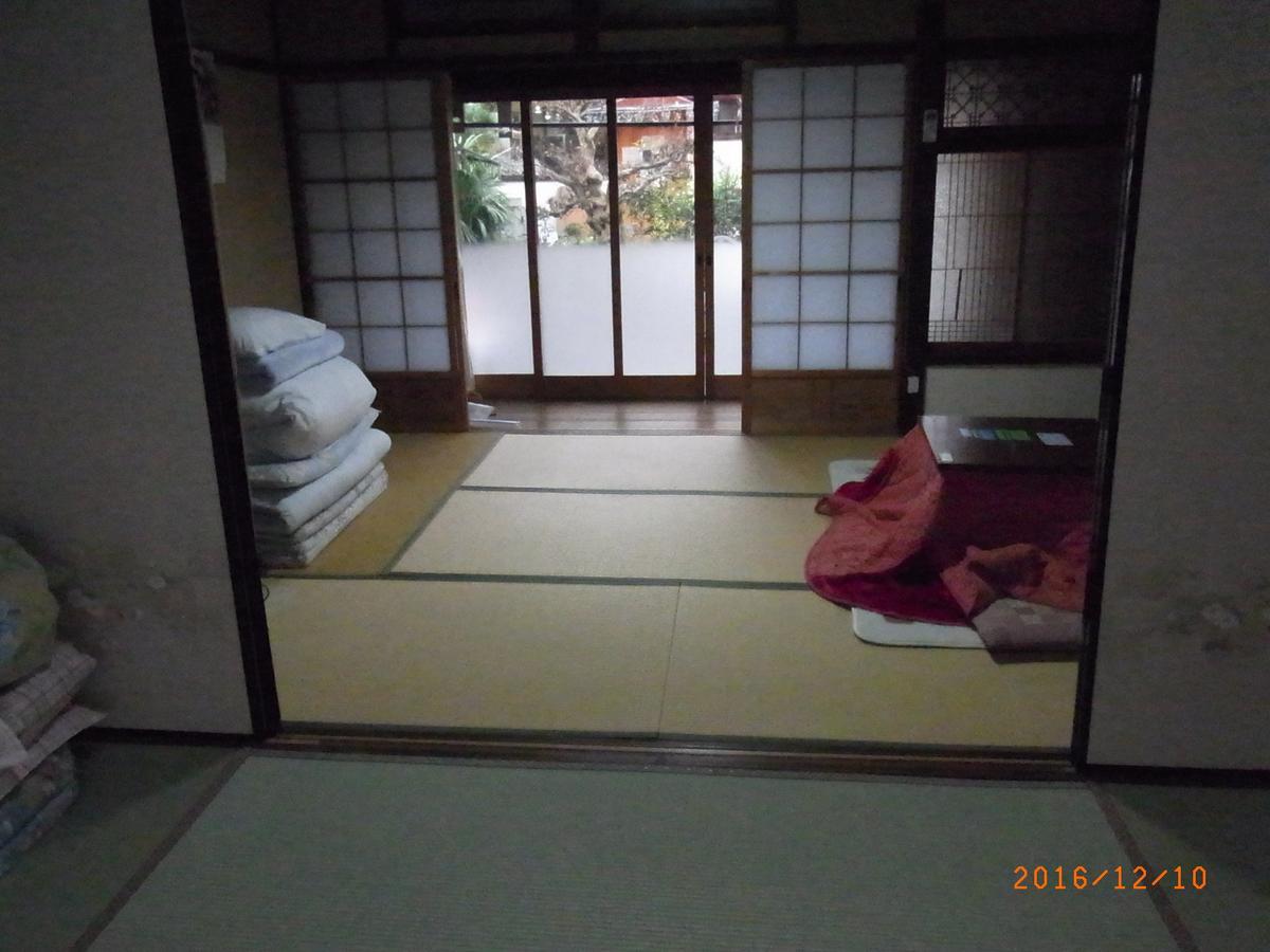 Oyajino Umi Bed & Breakfast Naoshima Dış mekan fotoğraf